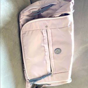 Lululemon bag